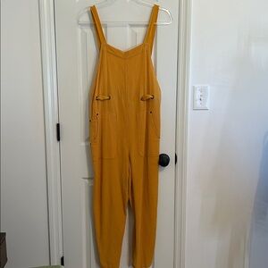 BDG Mustard Yellow Overalls Size Medium